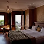 Ferman Old -special Category Hotel Istanbul