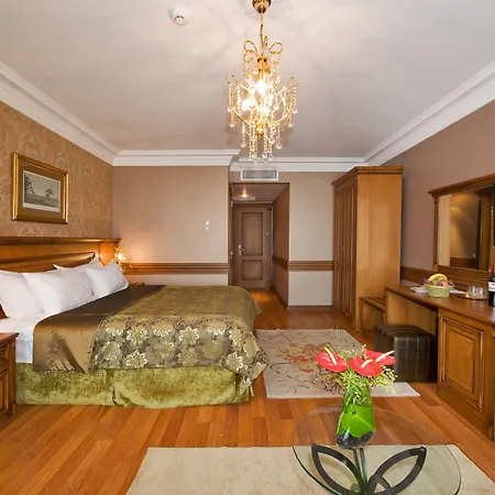 Ferman Old -special Category Hotel Estambul