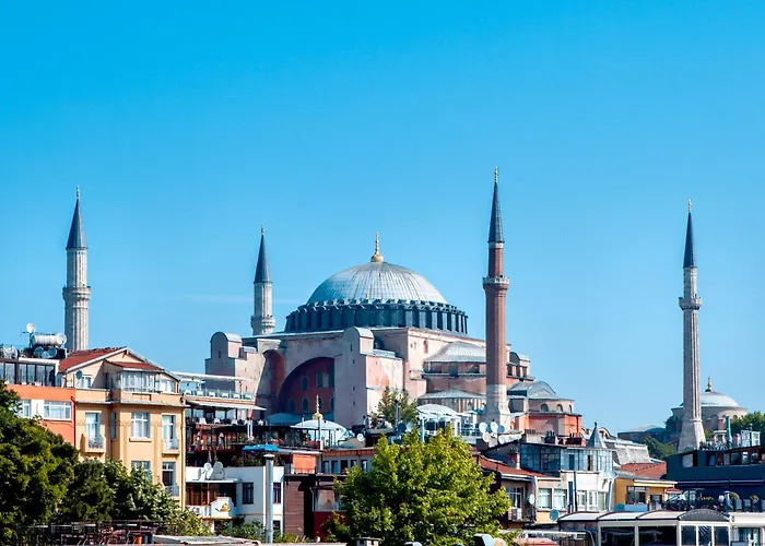 Ferman Old -special Category 호텔