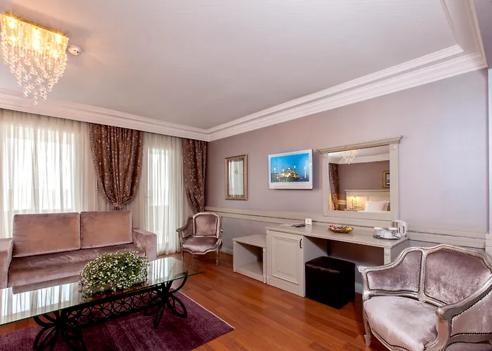 Ferman Old -special Category Отель